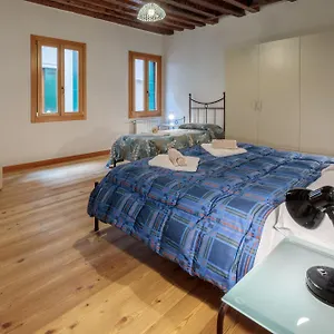 Apartment Rialto Bridge! Comodo In Centro - 2, Venice