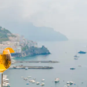 belvedere-apartment.hotels-amalfi.com/